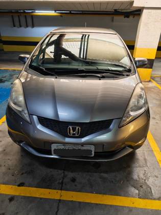 HONDA FIT 1.4 LX 16V FLEX 4P MANUAL HONDA FIT 1.4 LX 16V FLEX 4P MANUAL